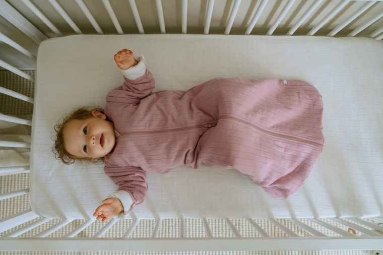 Practical zip for easy diaper changes