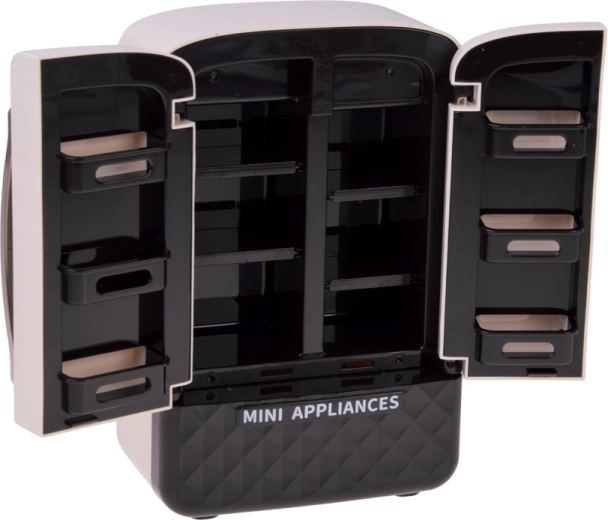 Opening doors and practical shelves