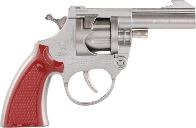 Compact 18 cm size for small hands