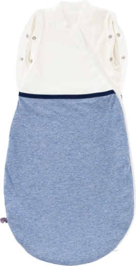 2-in-1: swaddle and classic sleeping bag