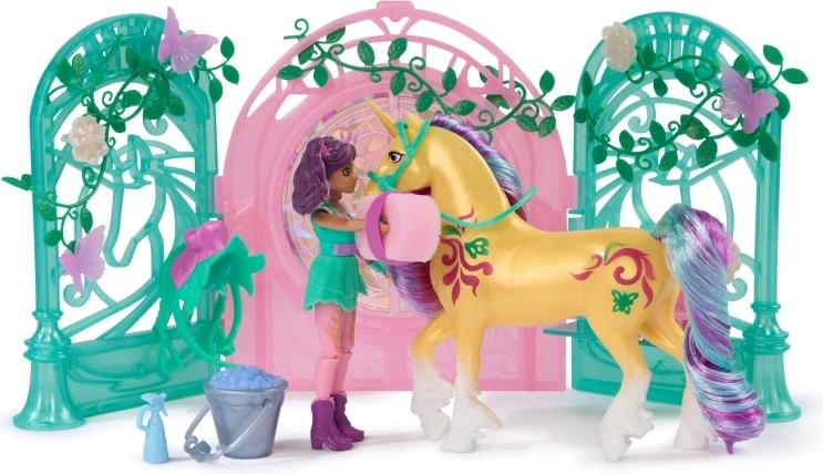 Magical Leaf the Unicorn