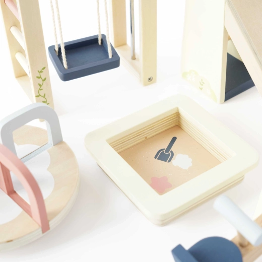 Development of fine motor skills and coordination