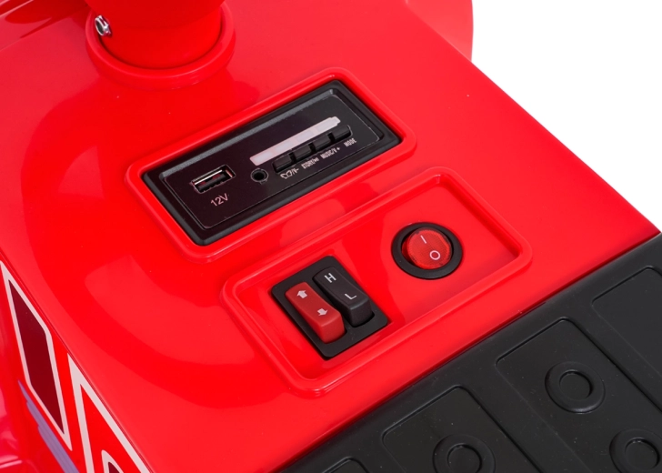 Multimediju panelis ar Bluetooth, USB un MP3