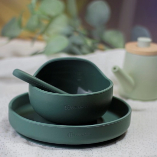 Ergonomic shape for easy scooping