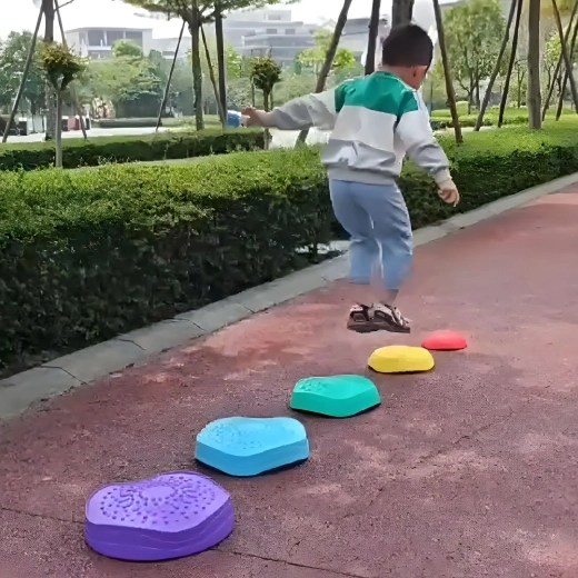 Droša stabilitāte, pateicoties neslīdošai pamatnei