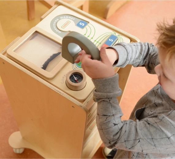 Compass for young explorers