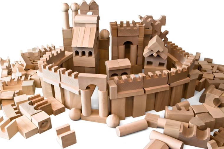 2Kids Toys Natural Wooden Building Blocks XL 220 Pieces