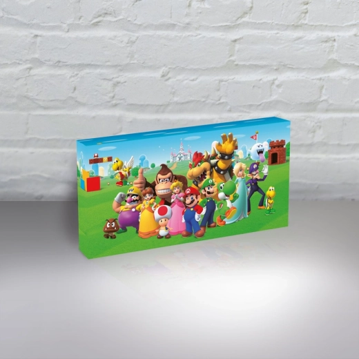 Spīdošs sienas attēls SUPER MARIO – licencēta dekorācija ar izgaismojumu