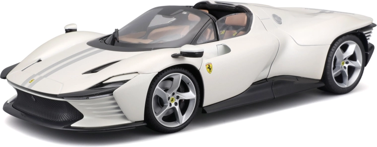 Bburago Ferrari Daytona SP3 white 1:18