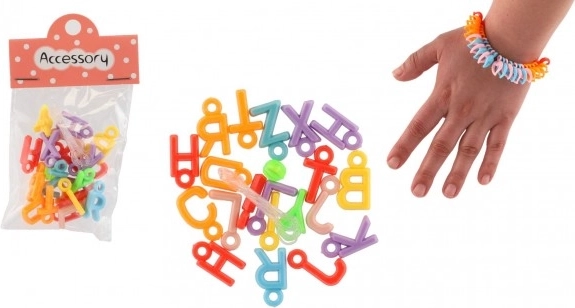 Plastiskās krelles sirsniņas un burti ar aukliņu