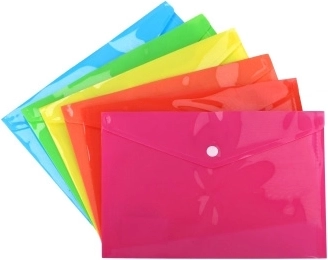 Mape ar spiedpogām 24 × 17 cm (B5)