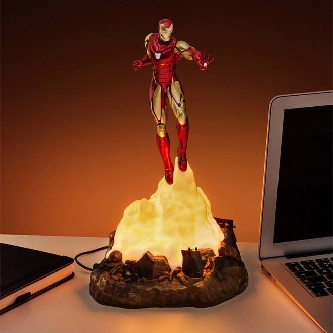 Izgaismota Iron Man figūriņa