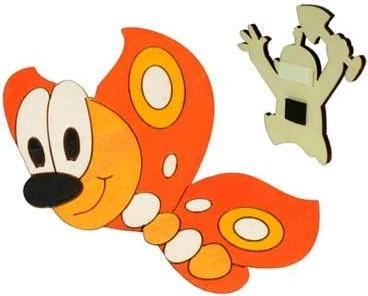 Koka dekoratīvais magnētiņš tauriņš