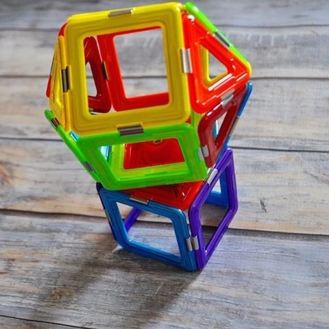 GeoSmart educational magnetic construction set - 100 pieces