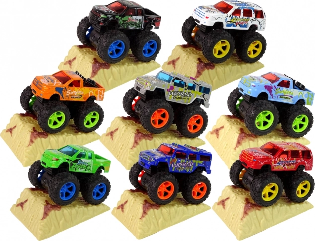 Monster truck ar rampu un gumijas riepām – atvilkšanas (pull-back) piedziņa