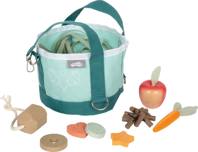 Horse Feeding Set with Feed and Treats