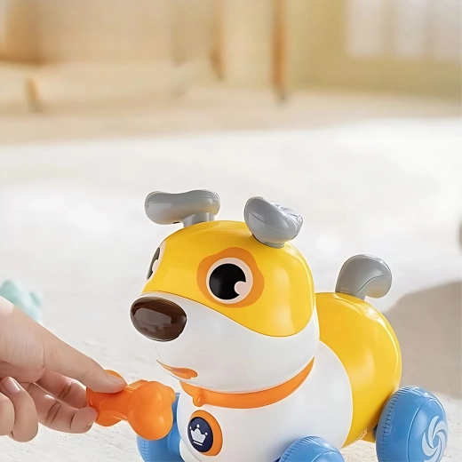 “Barošanas” rotaļa ar kociņu