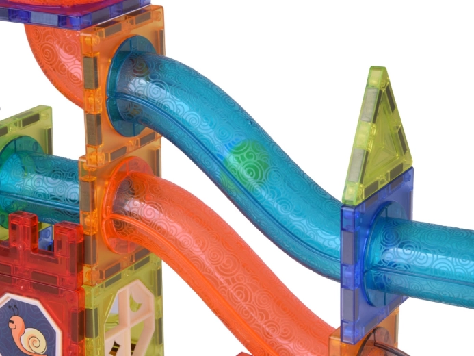 Spēcīgi magnēti un stabila konstrukcija