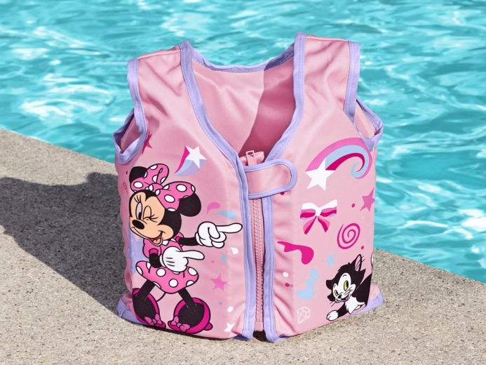 Viegls putu pildījums peldspējai