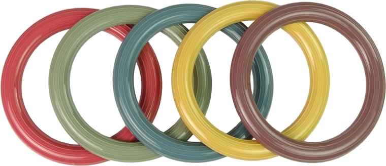 Krāsaini gredzeni un izturīgs izpildījums