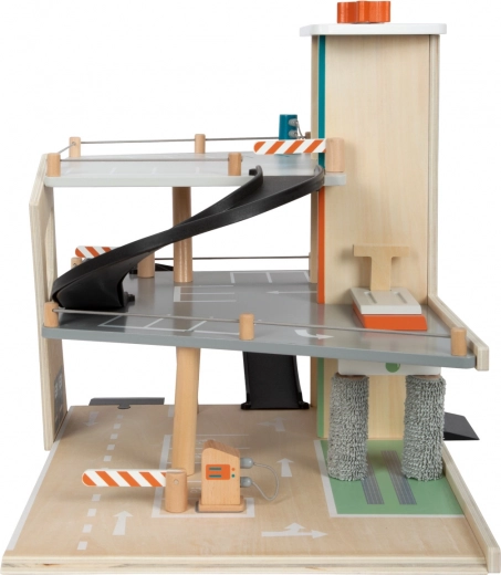 Izturīga koka konstrukcija ilgai lietošanai