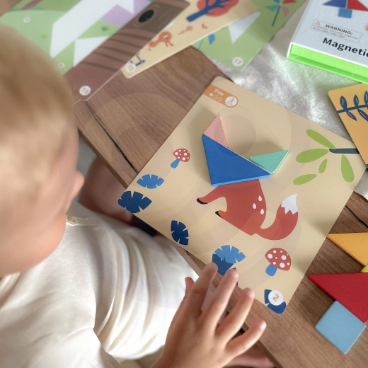 Mācīšanās caur spēli: formas, dzīvnieki un krāsas