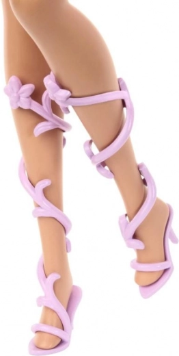 Detalizēts apavs fejas izskatam