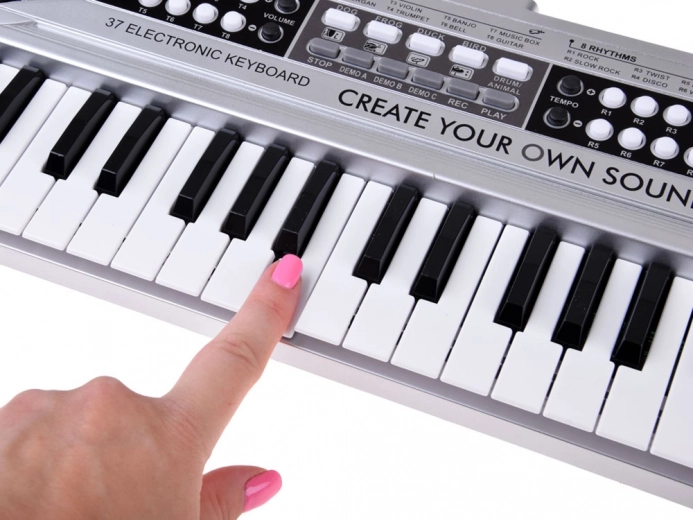 Kompaktas, stabilas un gatavas ceļam