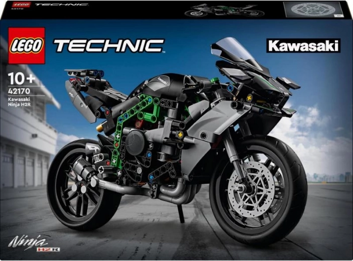 Detalizēts dizains ar KAWASAKI logotipiem