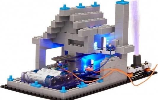 Vienkārši ķēžu risinājumi ar gaismas efektiem