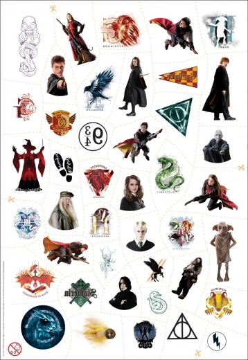 Vairāk nekā 100 pagaidu tetovējumu