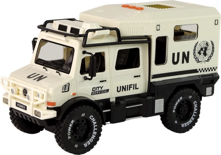 Atveramas durvis vairākai fantāzijai