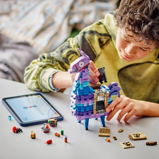 Interactive building with the LEGO Builder app