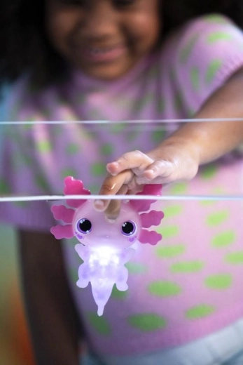 Iedegas saskarē ar ūdeni