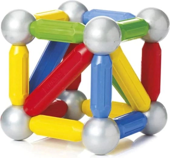 Ideāls pirmais magnētiskais konstruktors no 1 gada