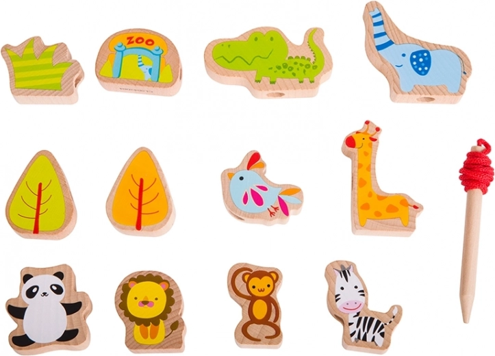 Izturīgs koks un 13 daļu komplekts mazām rociņām