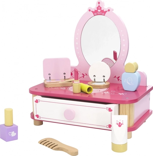 Dažādi rotaļu piederumi