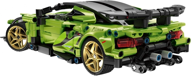 Realistisks sporta dizains no 429 detaļām