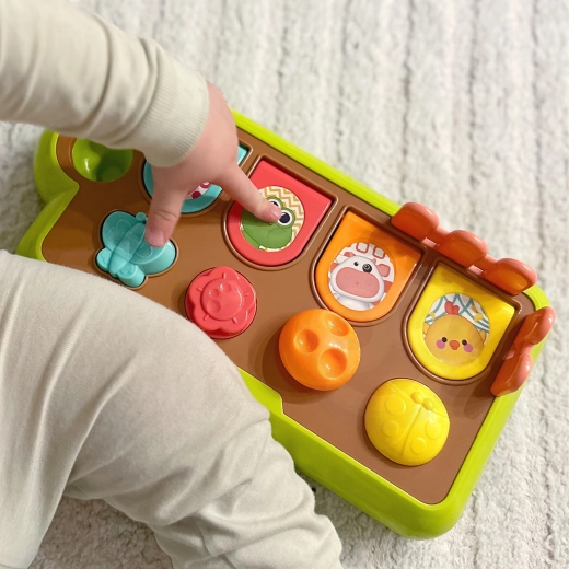 Bagātīgi maņu stimuli un sīkā motorika