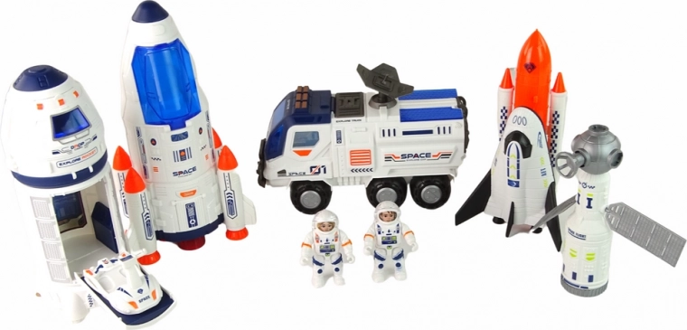 Pilns kosmosa aprīkojums