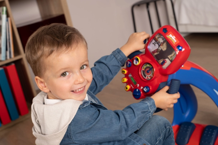 Interaktīva stūre ar gaismām un skaņām