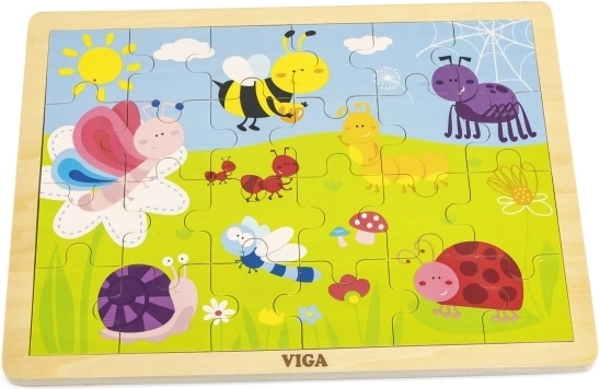 Krāsainas pļavas dzīvnieciņu ilustrācijas