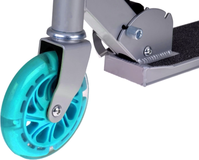 Spīdoši LED riteņi bez baterijām