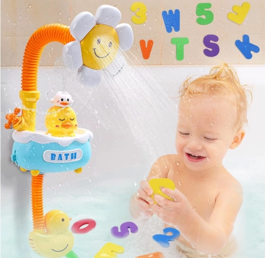 Maiga ūdens duša no smaidīga zieda