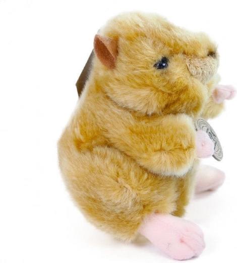 Reālistisks un mīlīgs izpildījums