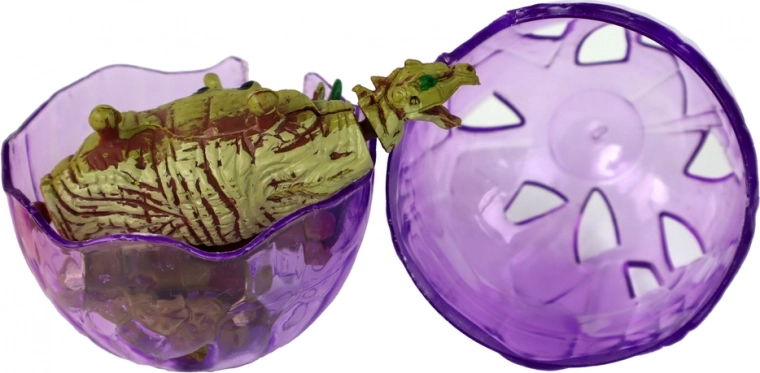 Caurspīdīga ola pilna pārsteigumu