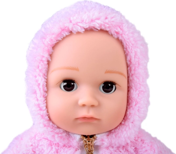 Mīksts vēderiņš un reālistiskas detaļas