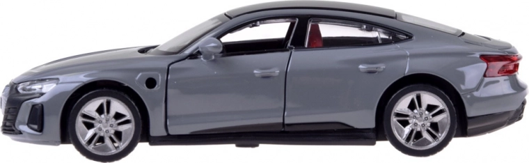 Kvalitatīvi materiāli un dizains