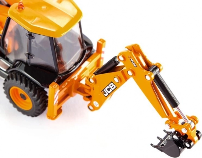 Reālistisks JCB 4CX izpildījums