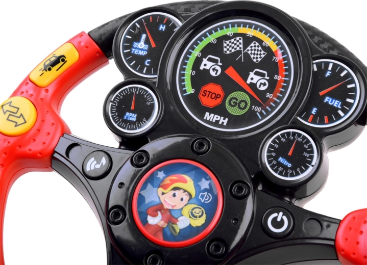 Reālistiska stūrēšana ar skaņām un gaismām